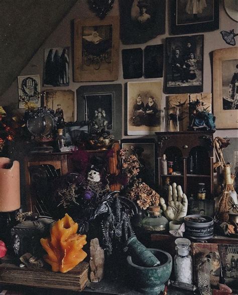 The Magic of Colors: Using Color Psychology in Witchy Interiors